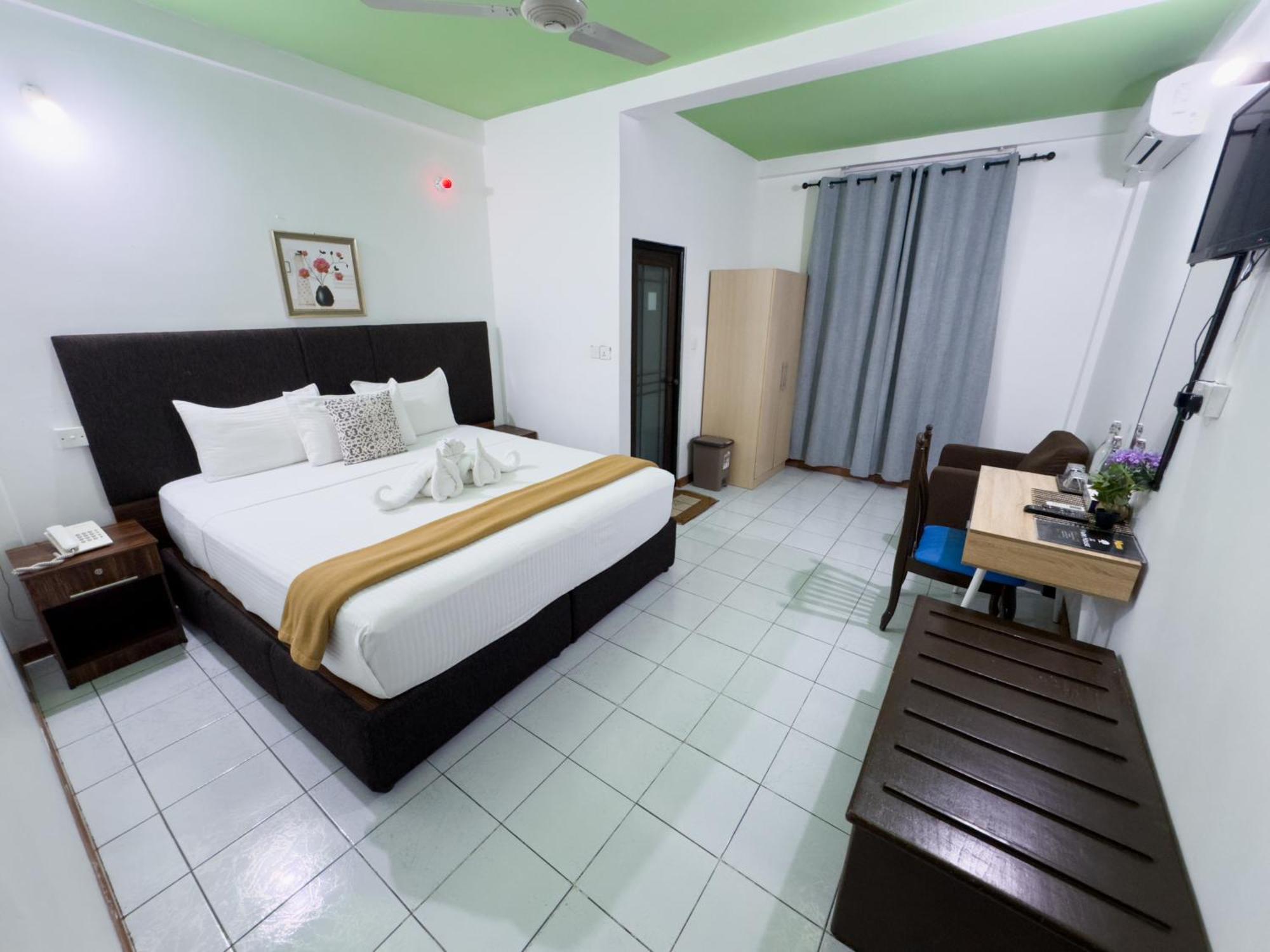 The Park House Hotel Malé Kültér fotó
