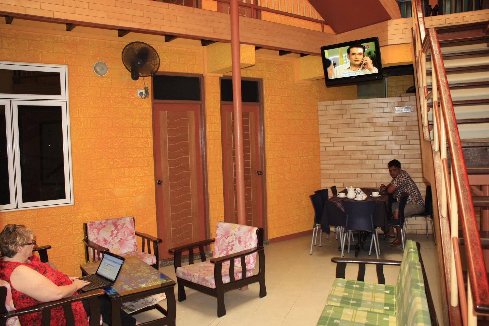 The Park House Hotel Malé Kültér fotó